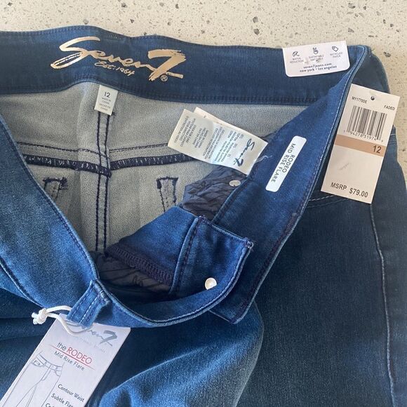 Seven7 Rodeo Women’s Mid-Rise Super Stretch Flare Jeans Medium Wash Size 12 - Picture 9 of 16